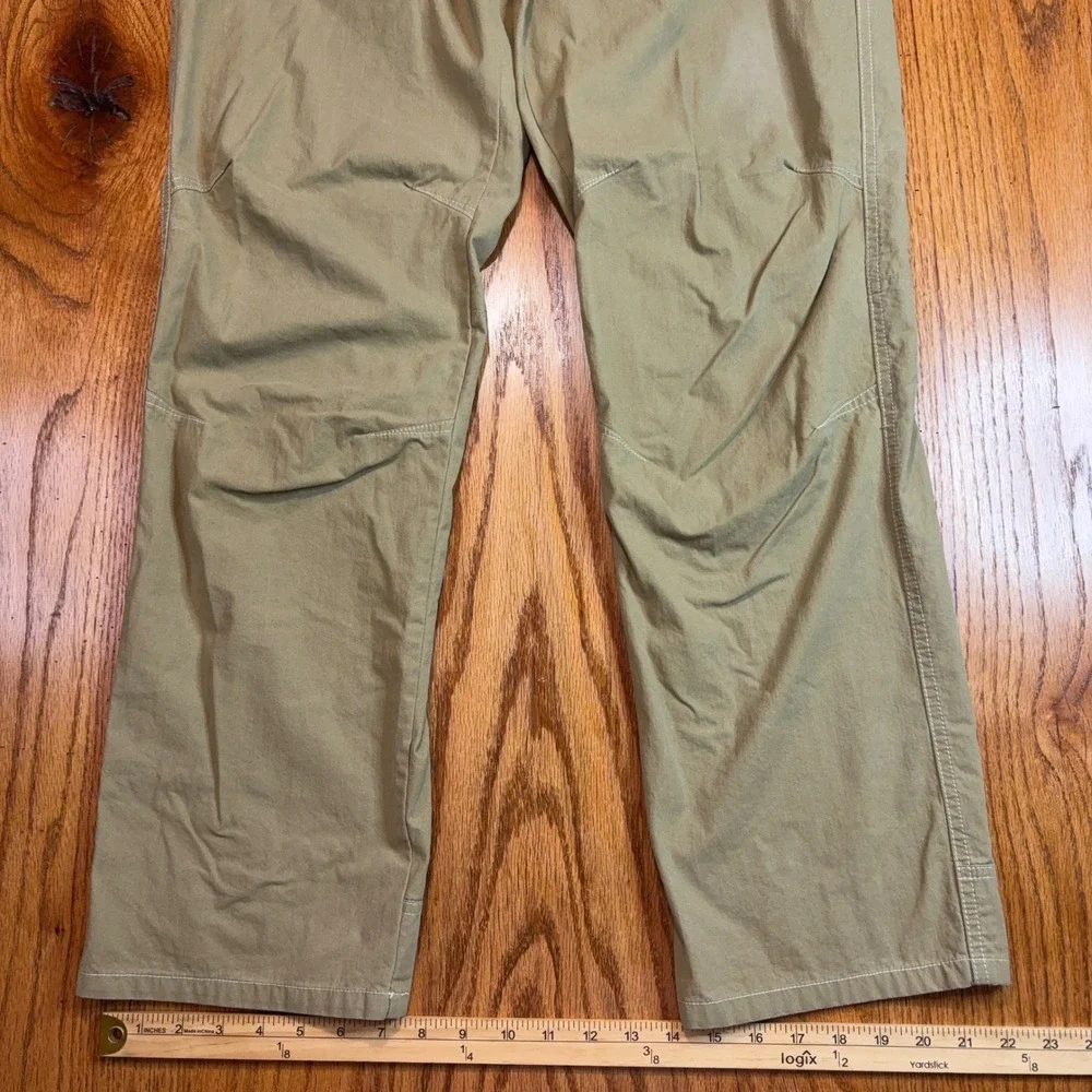 Kuhl Revolvr Pants Mens 33x32 Tan Hiking Outdoor Uberkuhl Articulated Knee FLAW - Picture 5 of 14